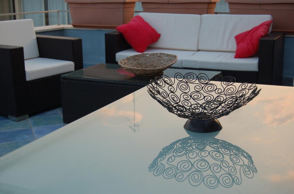 La Terrazza Sul Mare Bed & Breakfast Aci Castello Bilik gambar